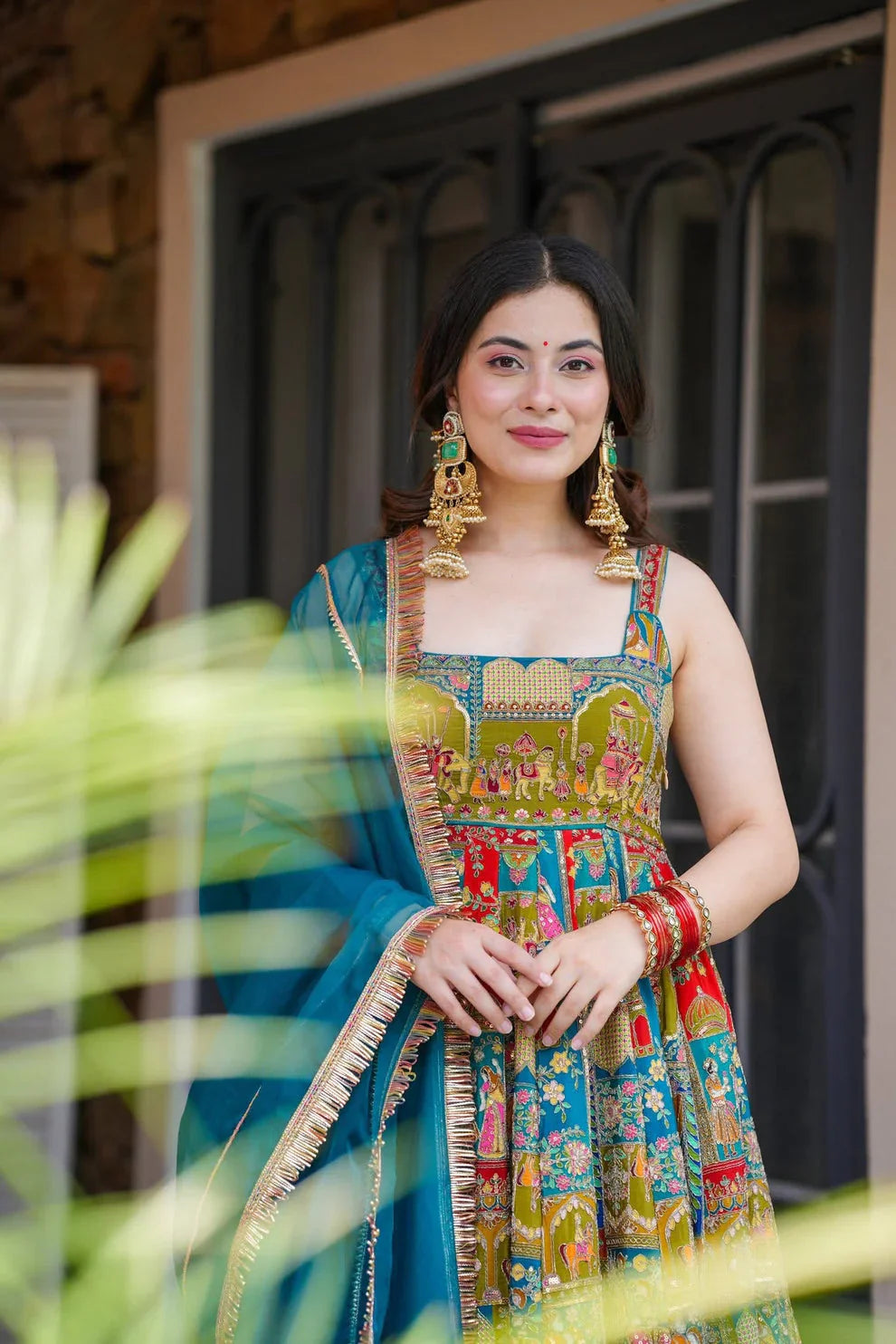 DESIGNER LOOK COLORFULL CREPE SILK BASE HEAVY MAXI SET