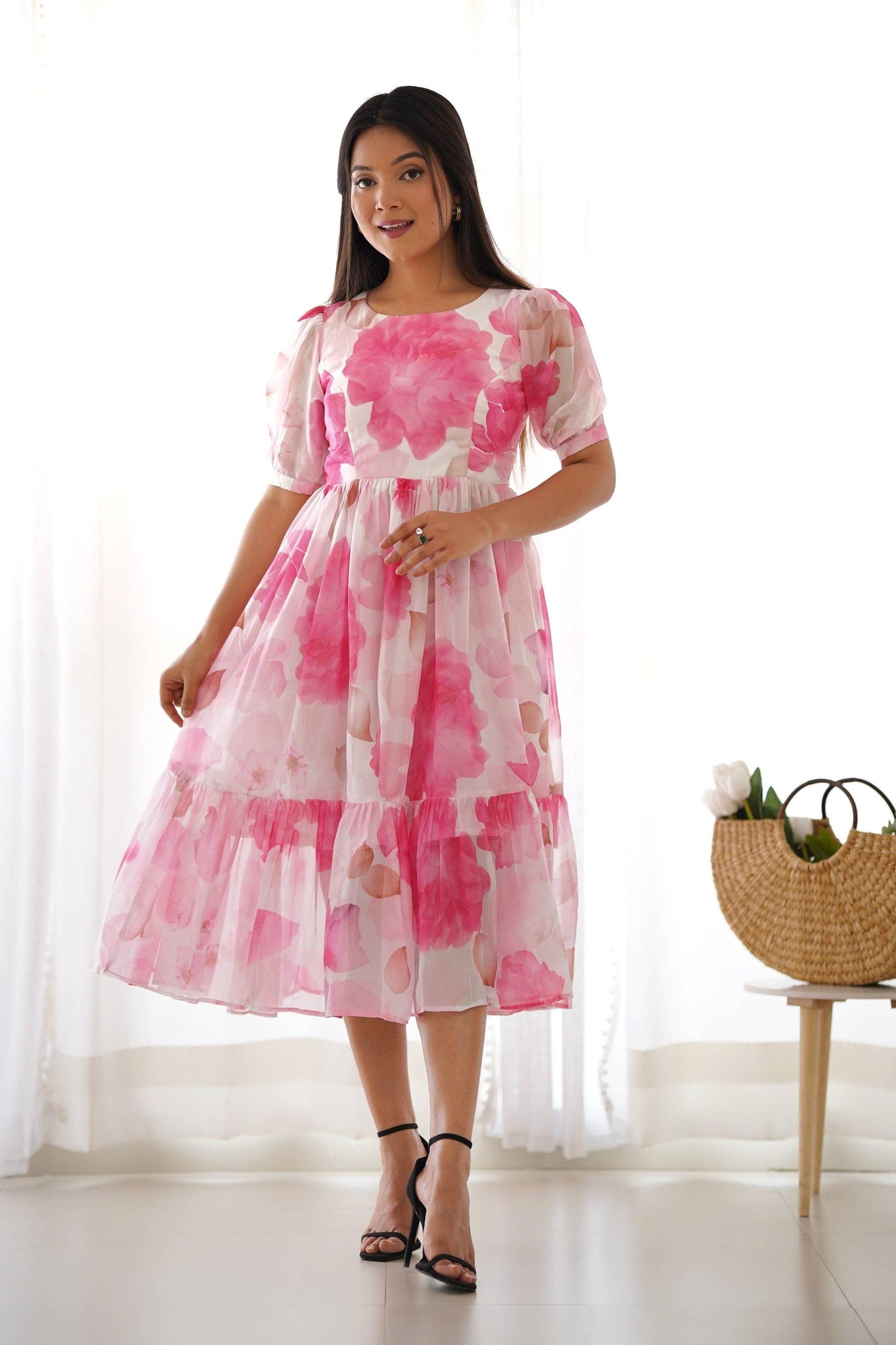 WHITE FLORAL GEORGETTE ONE-PIECE DRESS