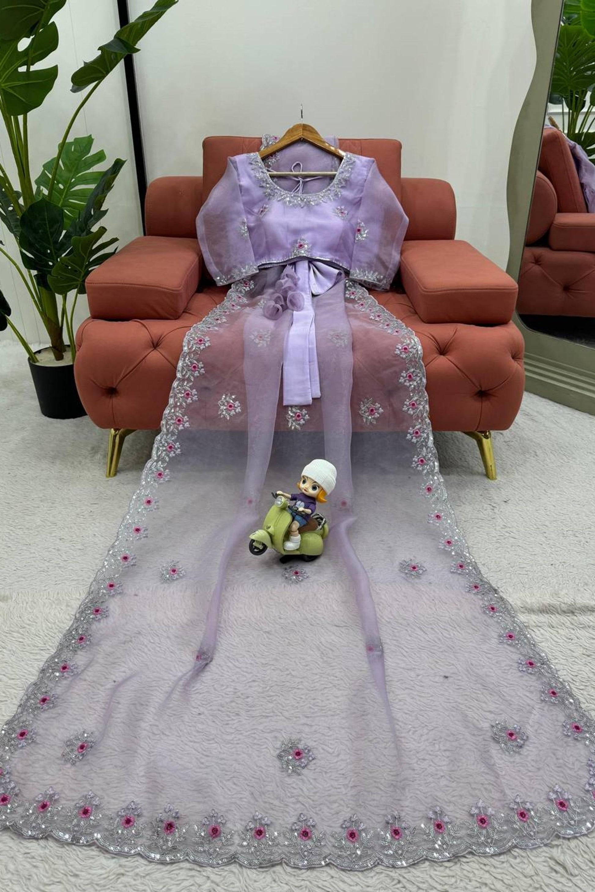 LAVENDER COLOR BEAUTIFUL DESIGNER THREAD & SEQUENCE WORK SAREE