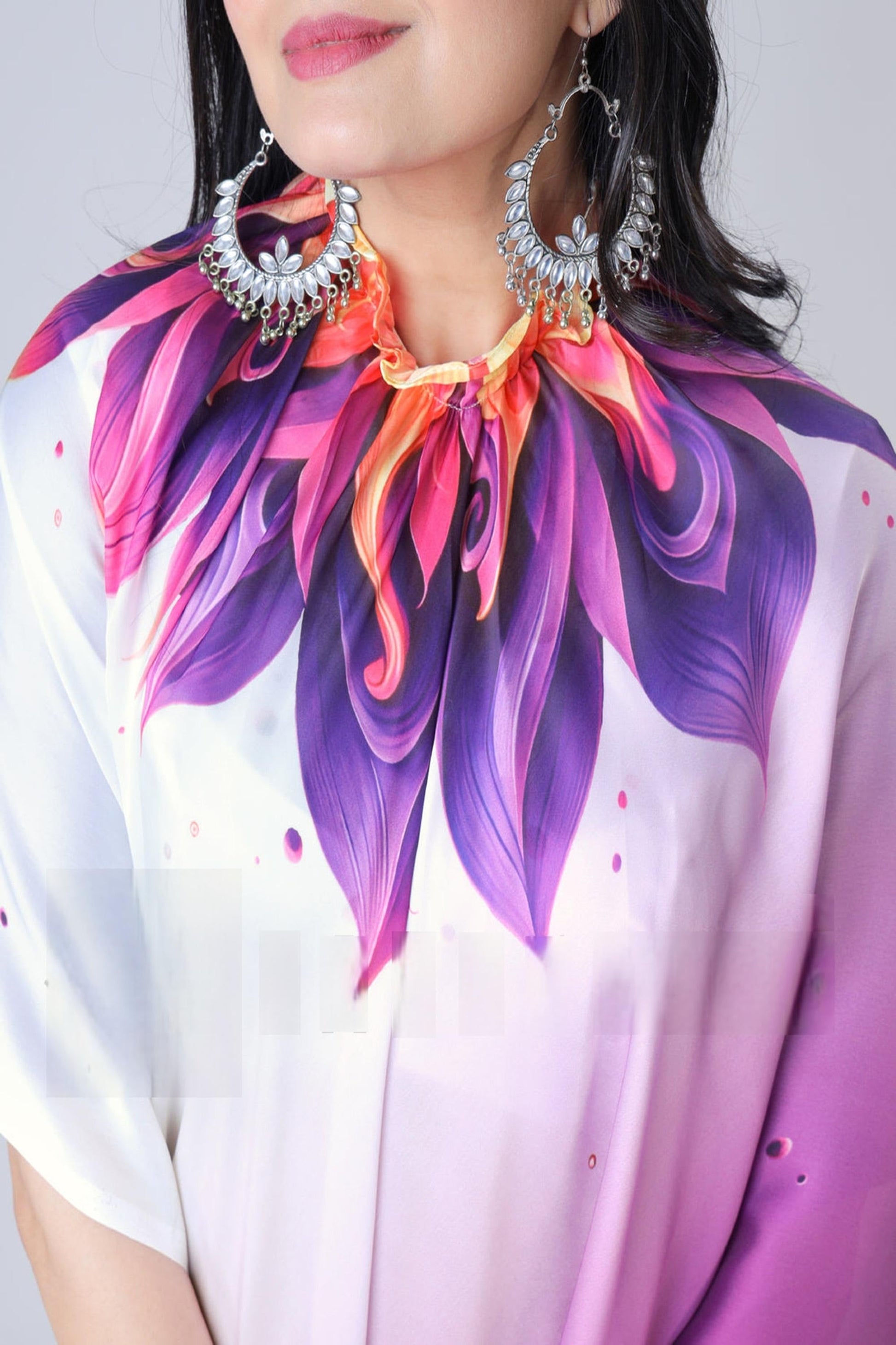 PURPLE SATIN SILK FLORAL OMBRE PRINT FREEHAND SAREE