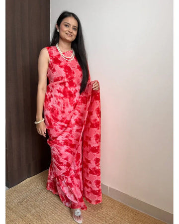 BEAUTIFUL RED DESIGNER GEORGETTE BASE PRE DRAPPED GOWN SAREE