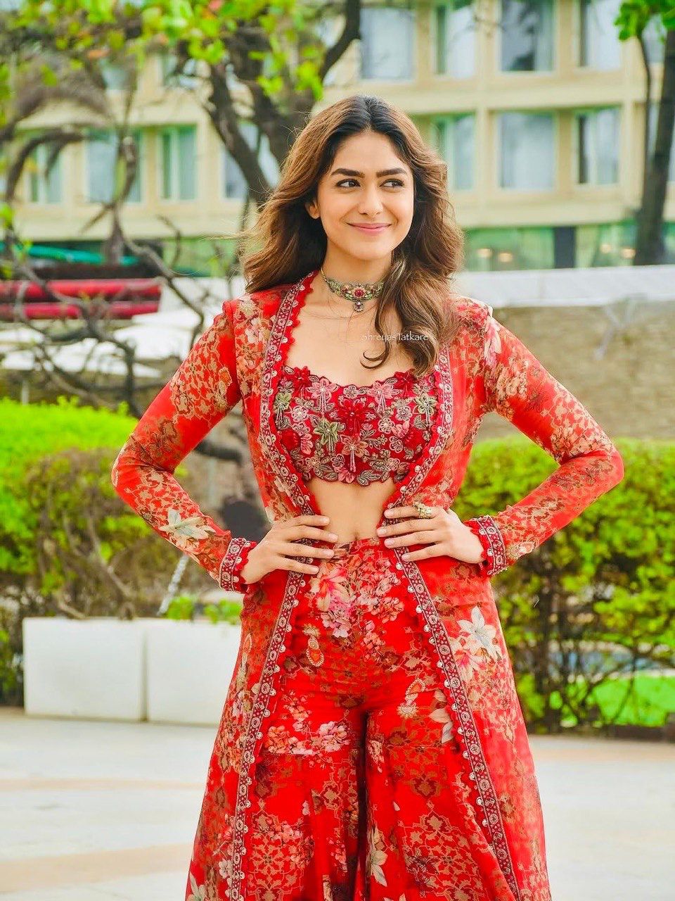 PREMIUM DESIGNER SHARARA SET – TRADITIONAL YET TRENDY