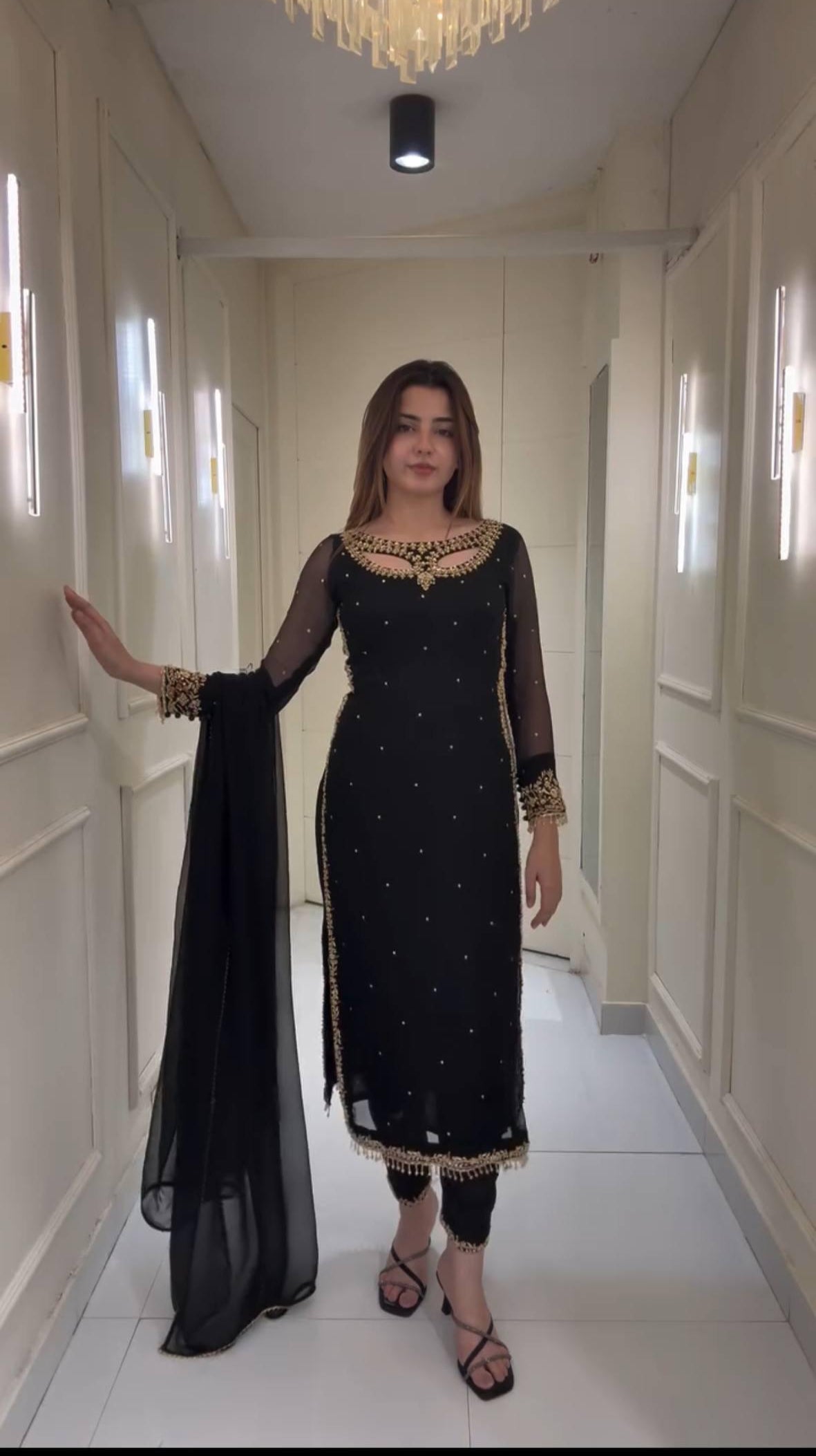 TRENDING FESTIVE COLLECTION KURTI, PENT & DUPATTA SET WITH EMBROIDERY WORK