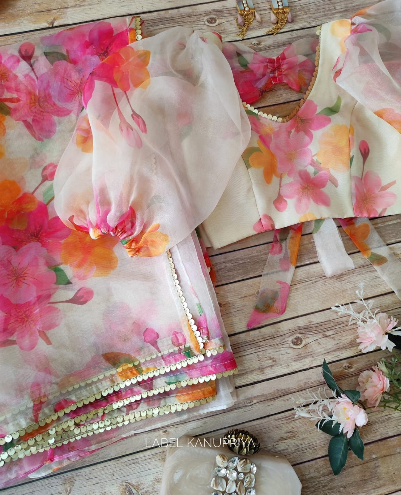 FLORAL PRINT ORGANZA BASE DESIGNER EMBROIDERY WORK SAREE