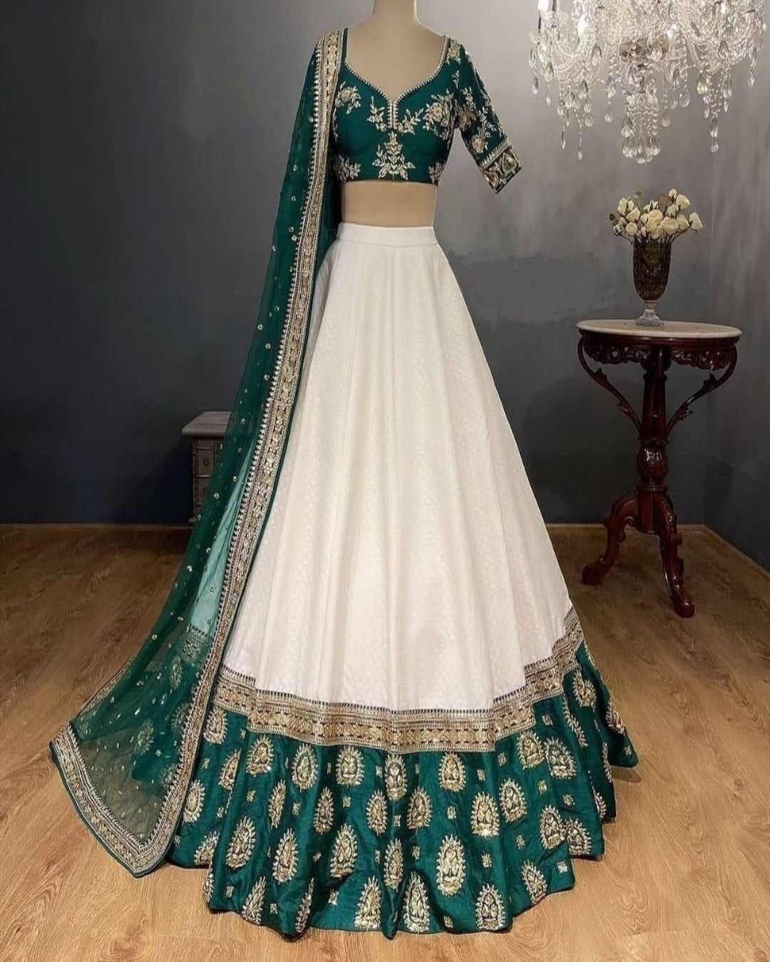 IVORY WHITE TAFETTA SILK PARTYWEAR LEHENGA CHOLI