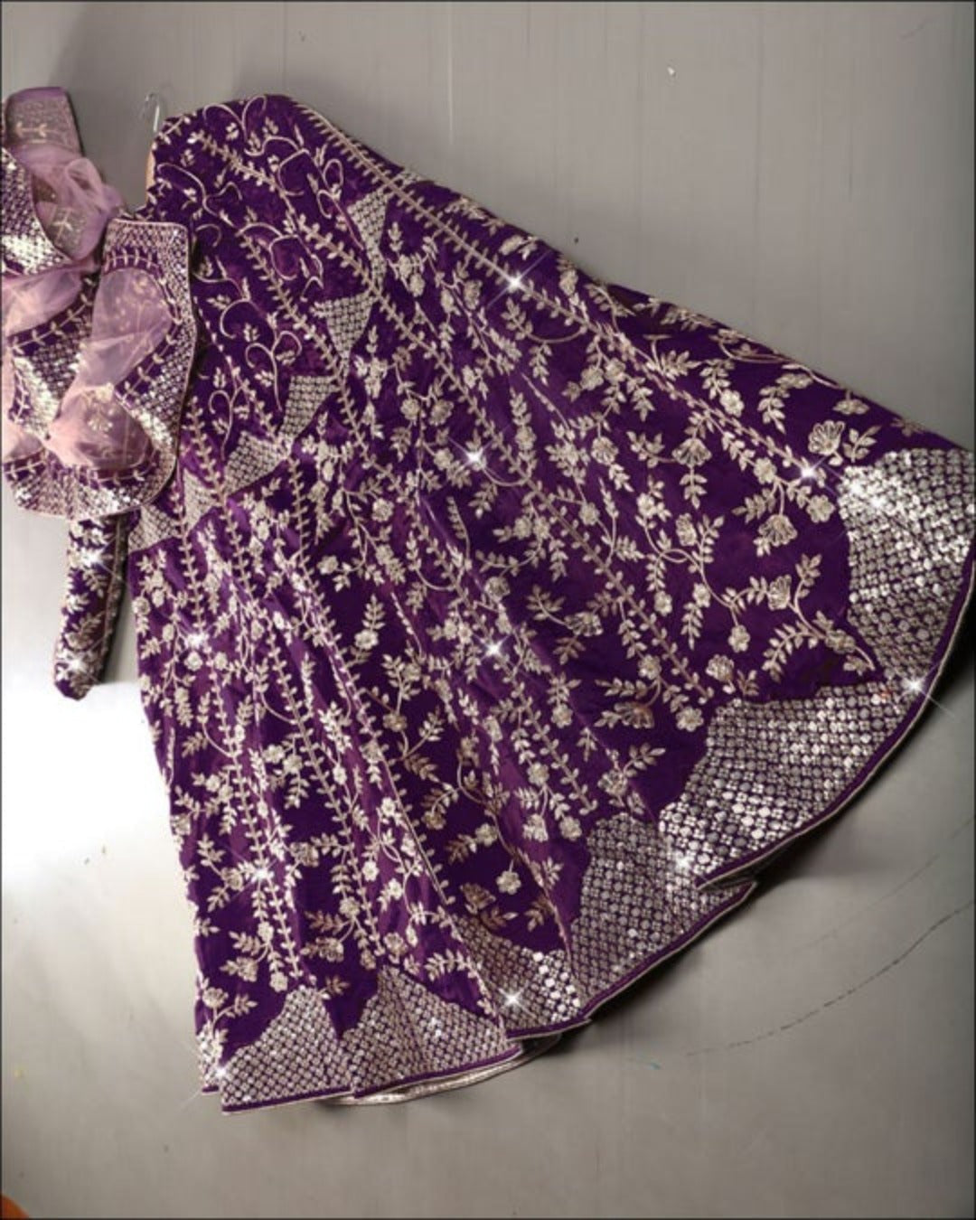 STUNNING PURPLE COLOR TAFFETA SILK FABRIC HEAVY WORK LEHENGA CHOLI