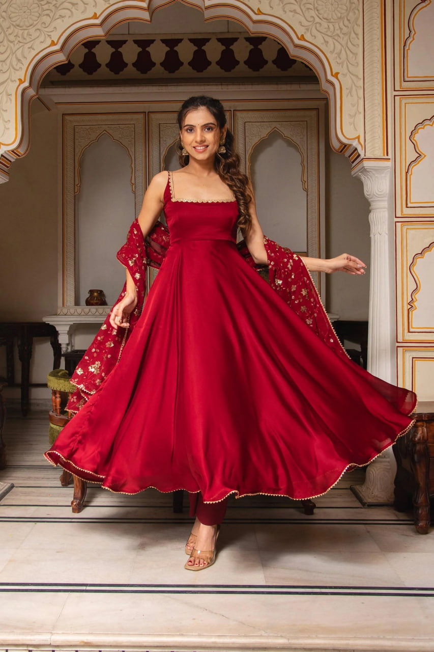MAROON SOFT GEORGETTE SLEEVELESS ANARKALI SUIT