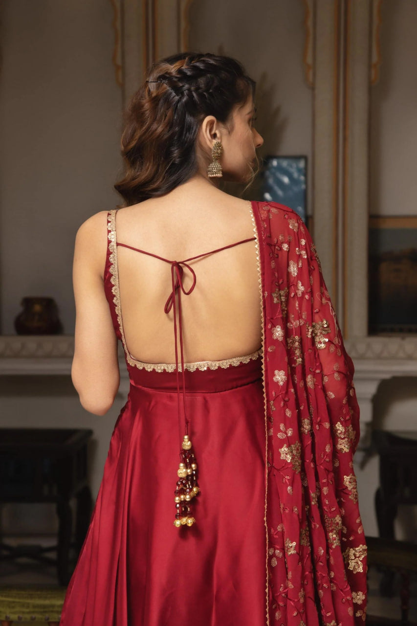 MAROON SOFT GEORGETTE SLEEVELESS ANARKALI SUIT