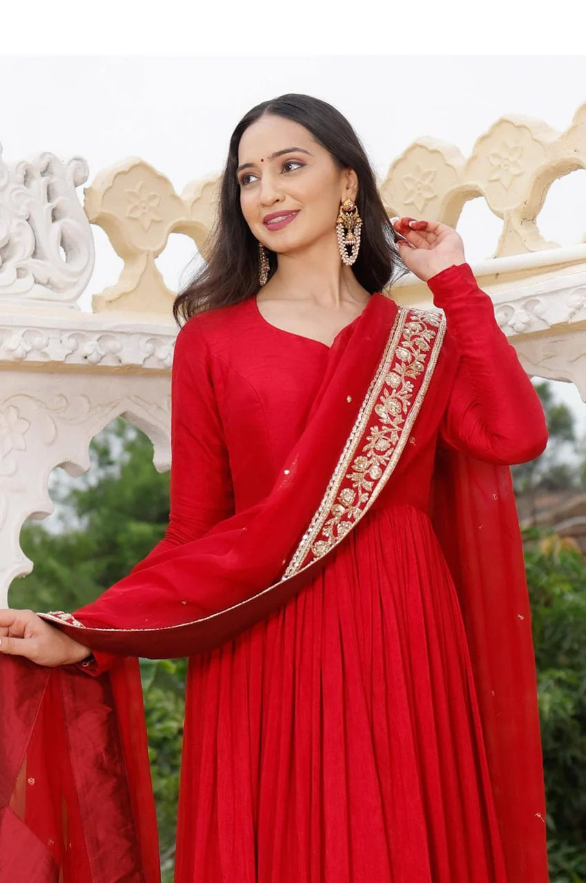 EXOTIC RED GEORGETTE SUIT SET WITH EMBROIDERED DUPATTA