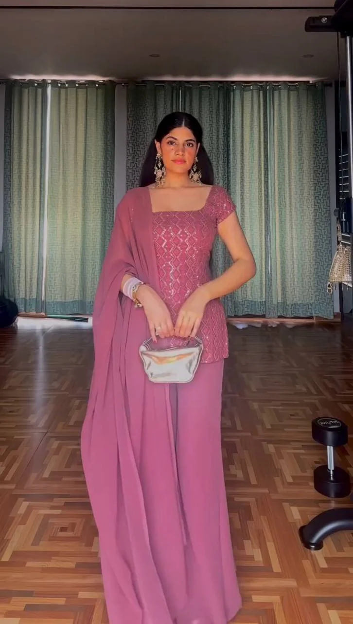 ELEGANT ONION PINK GEORGETTE KURTI SET