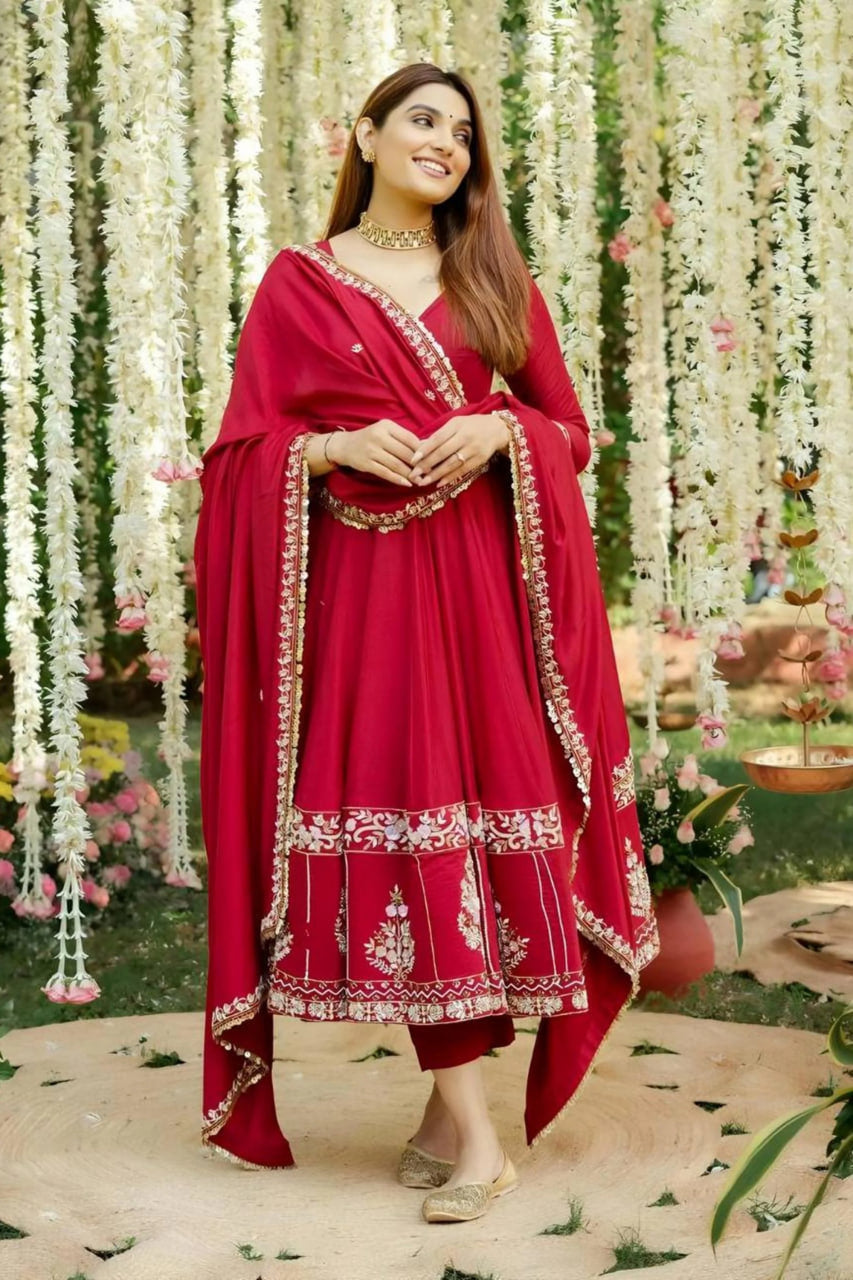 RED WEDDING WEAR HEAVY EMBROIDERED ANARKALI SUIT
