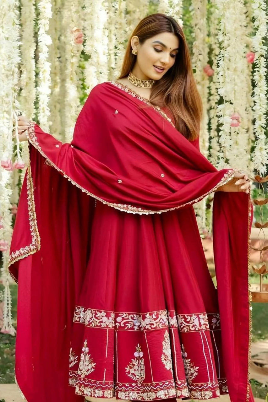 RED WEDDING WEAR HEAVY EMBROIDERED ANARKALI SUIT
