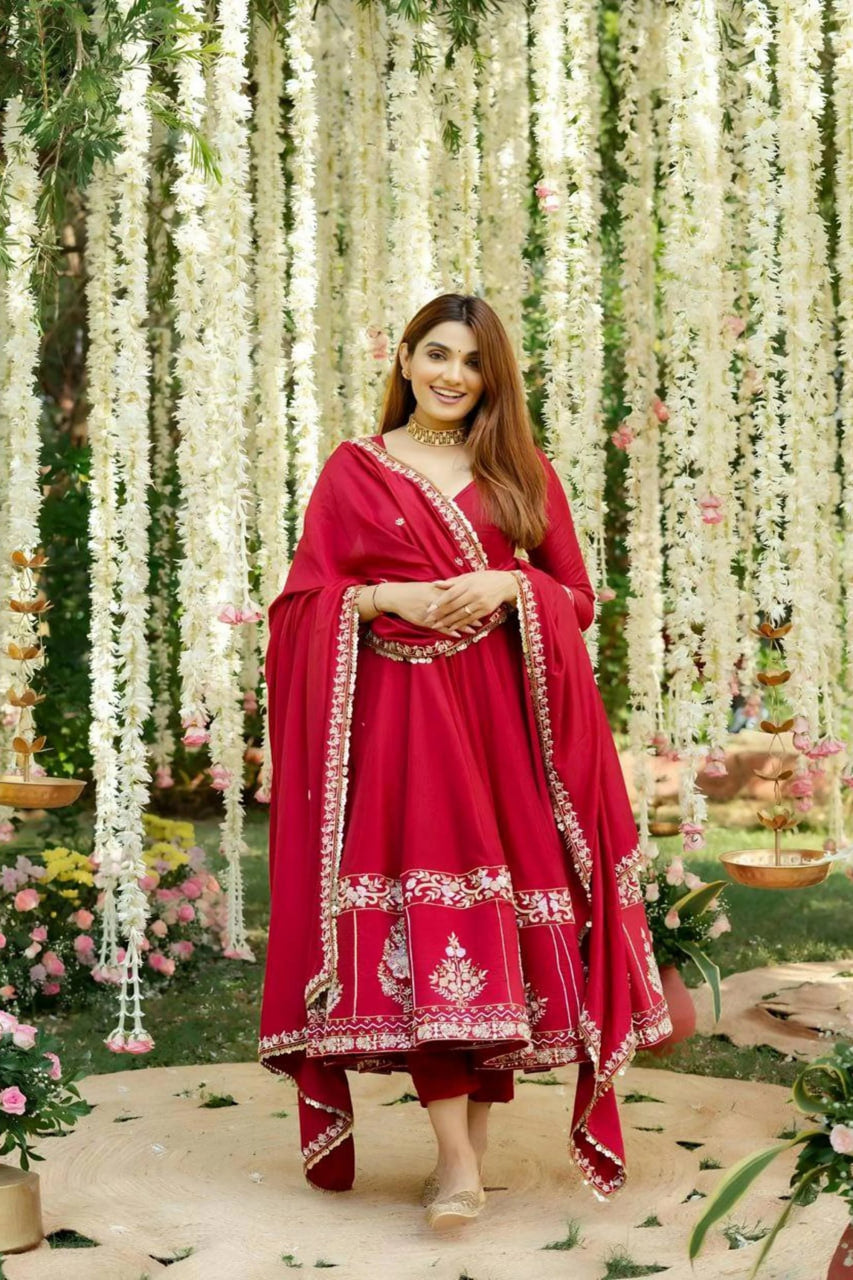 RED WEDDING WEAR HEAVY EMBROIDERED ANARKALI SUIT