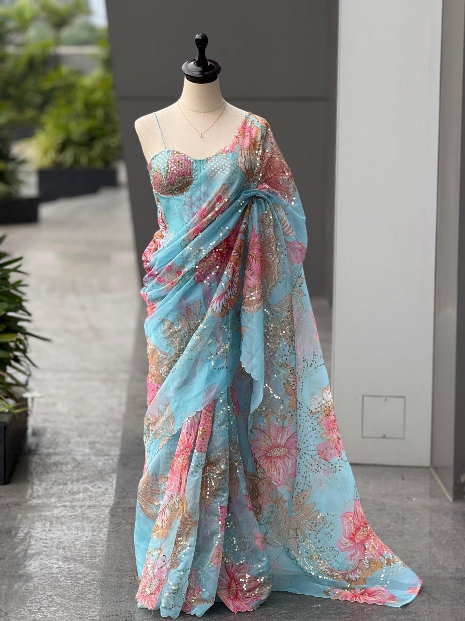 PURE JIMMY ORGANZA DIGITAL PRINTED SAREE WITH SEQUINS WORK