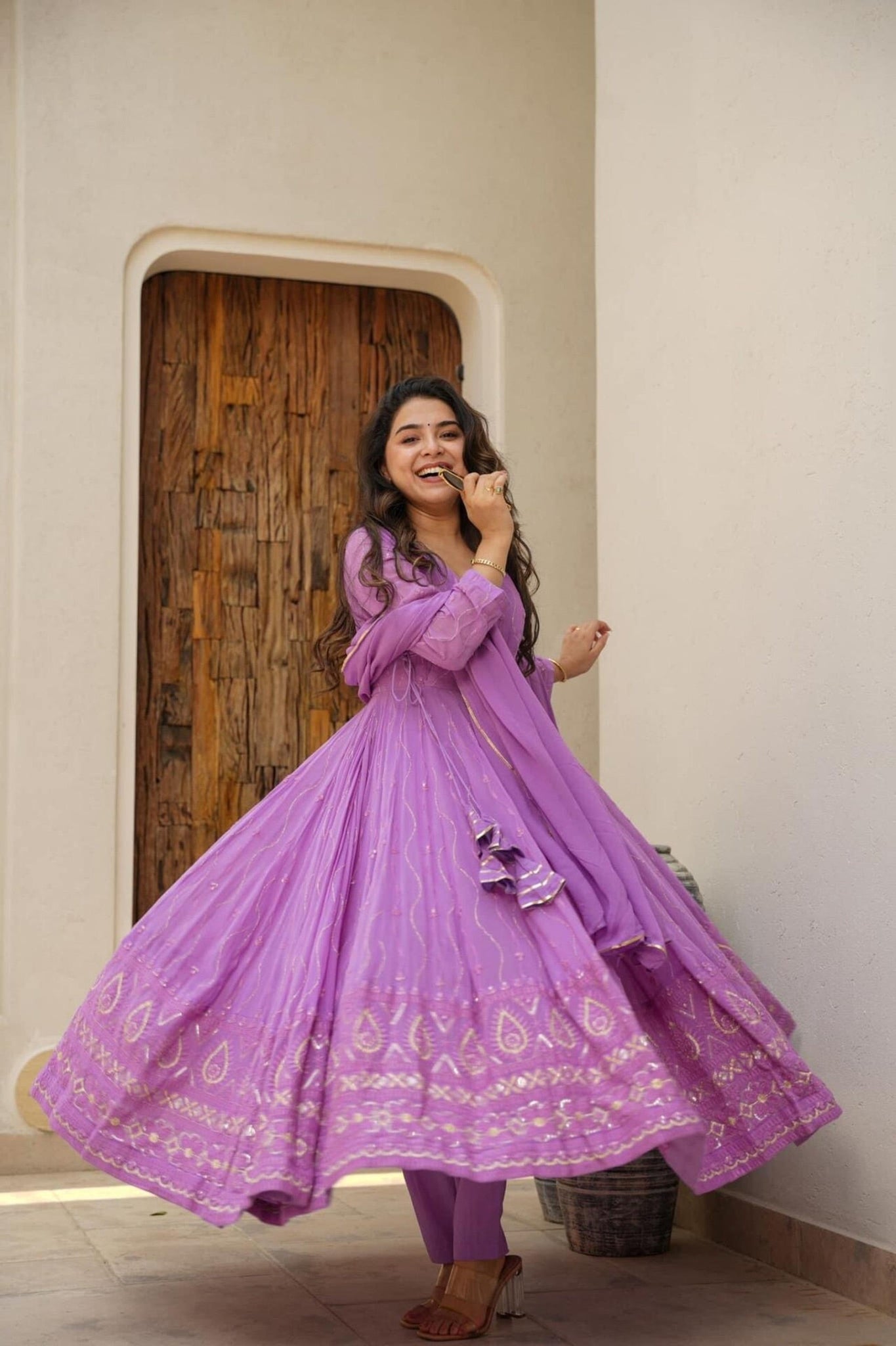 PURPLE KALI-CUT ANARKALI SUIT SET WITH FAUX BLOOMING FABRIC
